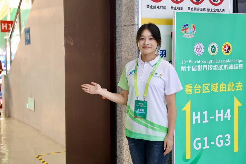 小杜鹃, 美食街区 小杜鹃, 美食街区