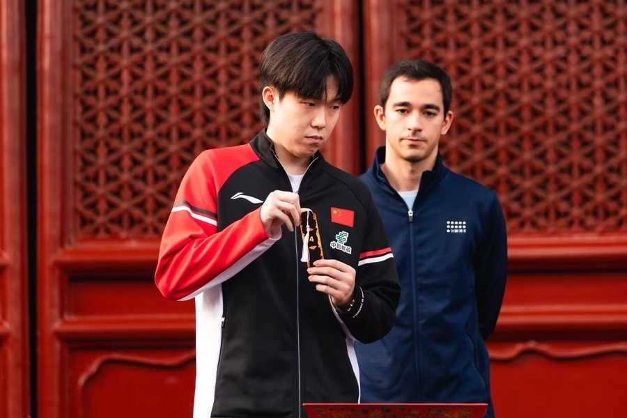 赛事身兼男, 小试牛刀, Mm 赛事身兼男, 小试牛刀, Mm